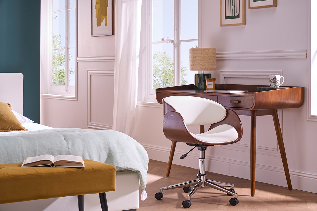 Chaise de bureau � roulettes design blanc, bois fonc� noyer et acier chrom� BENT