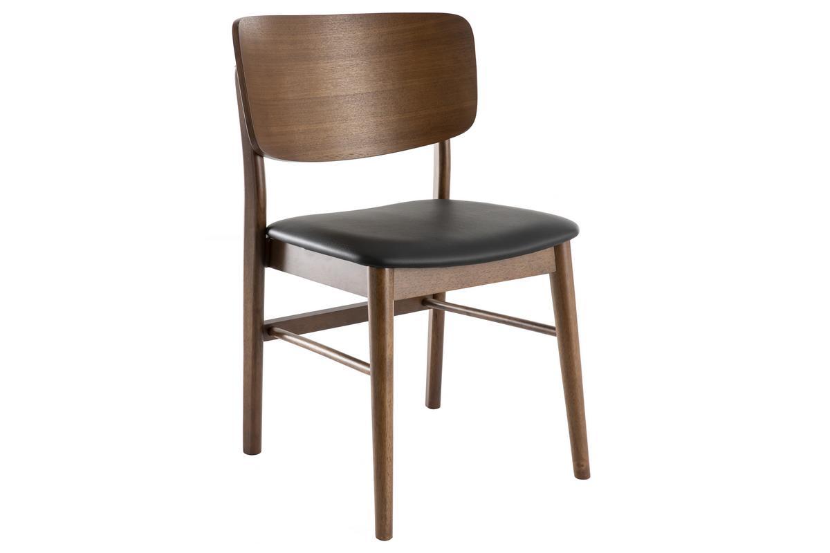 Chaise en bois fonc� avec assise en polyur�thane noir, vue de 3/4.