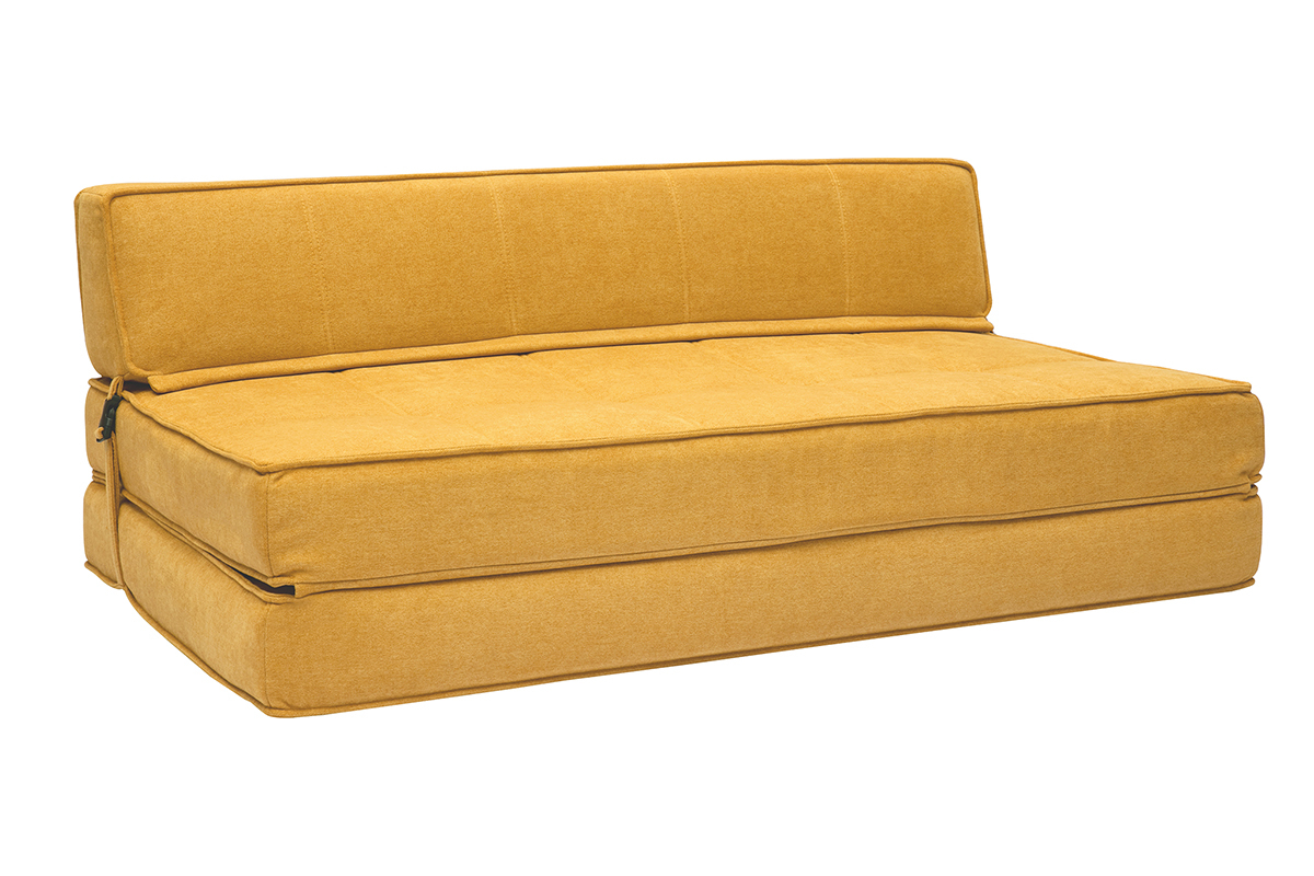 Chauffeuse 2 places convertible en tissu effet velours jaune moutarde, vue de 3/4.