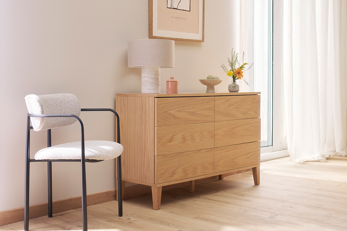 Commode en bois clair ch�ne 6 tiroirs L120 cm FREDDY