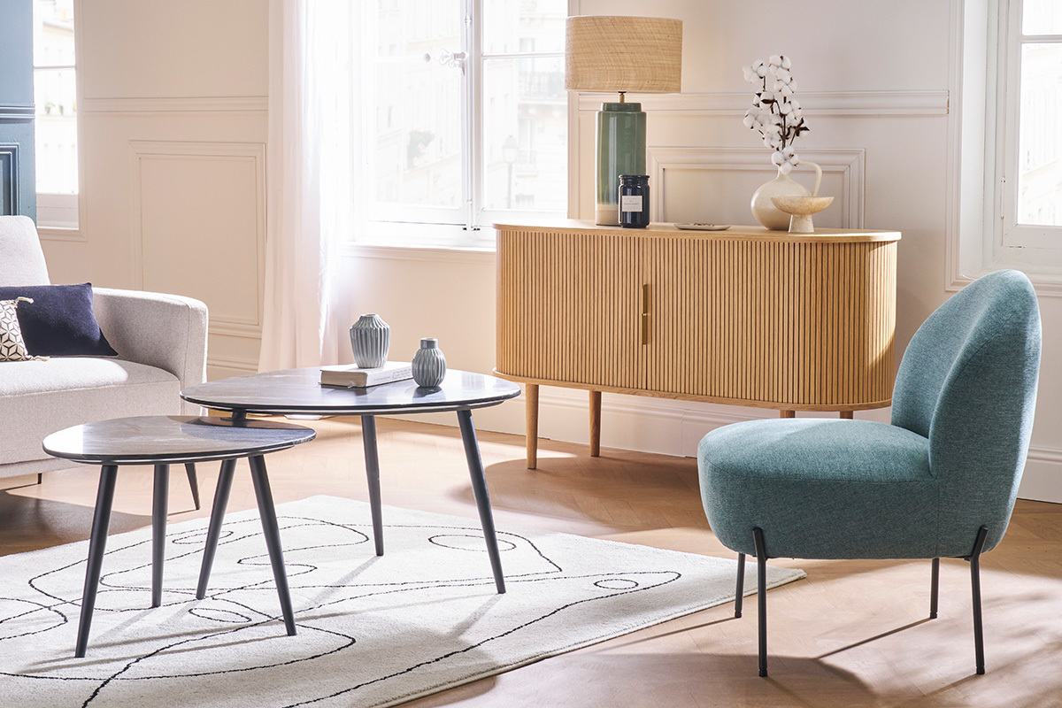 Fauteuil en tissu vert de gris et m�tal noir BELEY