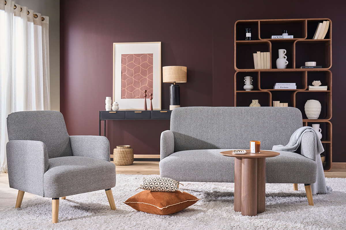 Fauteuil scandinave en tissu menthe � l'eau et bois clair ISKO