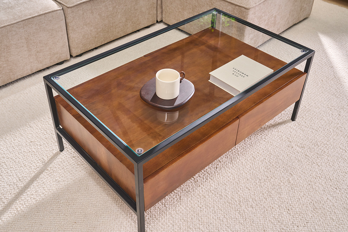 Table basse rectangulaire avec rangements en bois fonc� manguier massif, verre et m�tal noir L100 cm SITA
