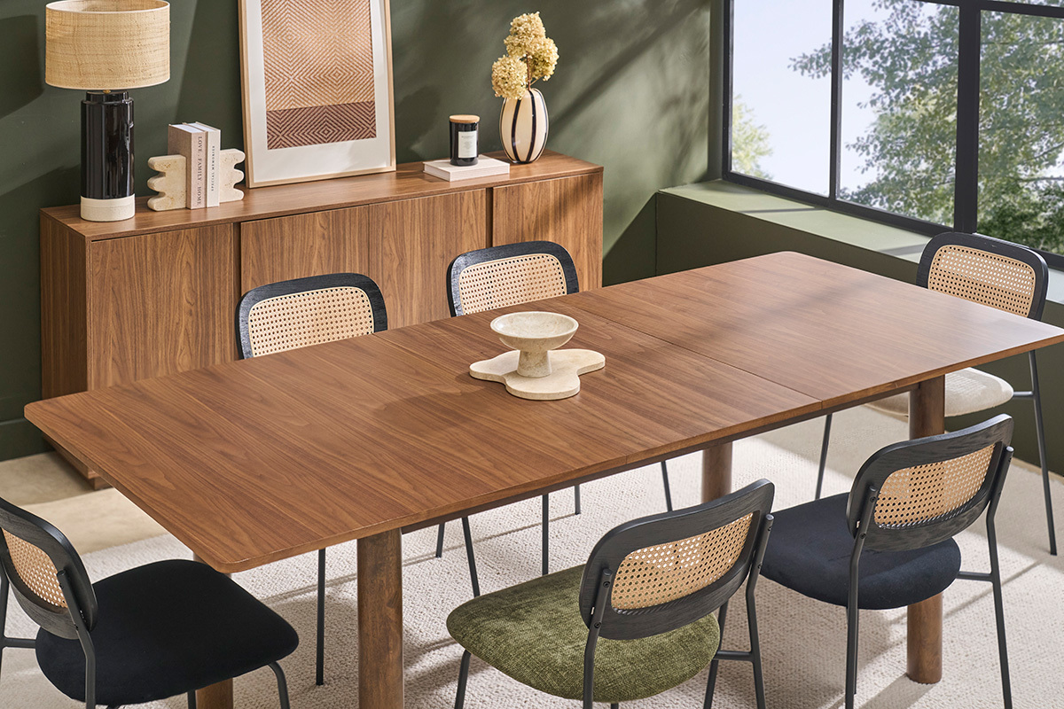 Table extensible rallonges int�gr�es rectangulaire bois fonc� noyer L160-210 cm CLAUDIE