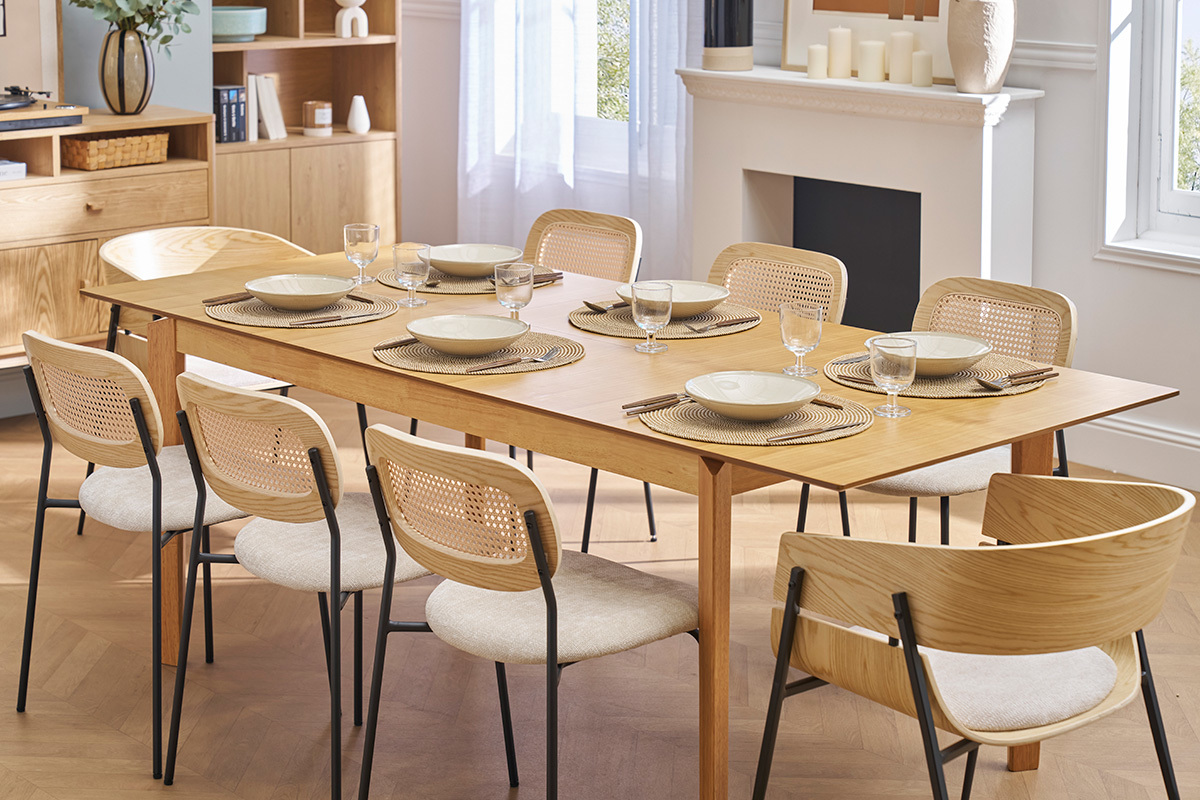 Table extensible rallonges int�gr�es rectangulaire en bois clair fr�ne L160-210 cm BONAVISTA