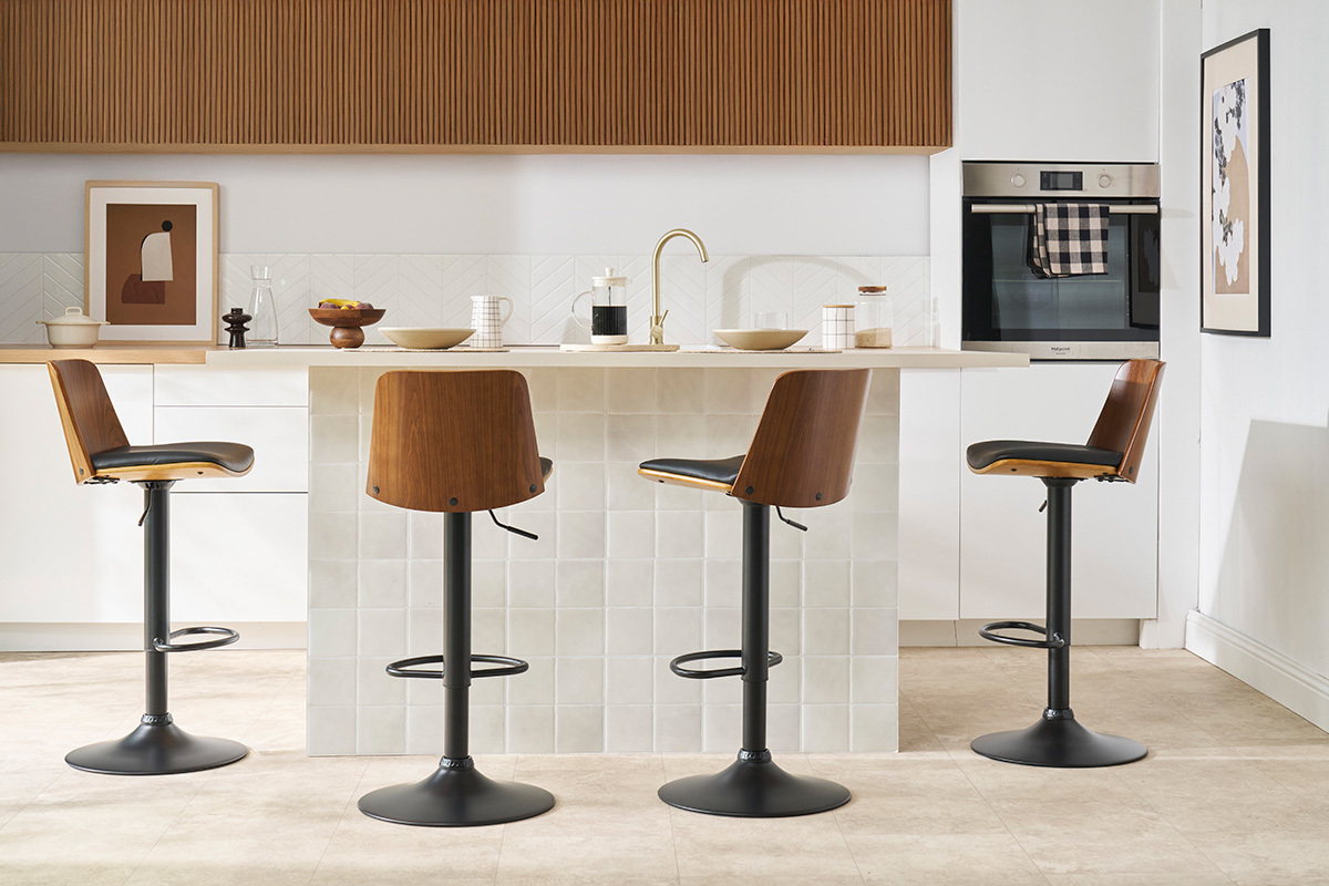 Tabouret de bar r�glable blanc, bois clair et pied chrom� DOA